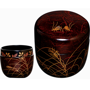 中次 すゝきニ鈴虫蒔絵中次 松峰作 共箱 茶道具 CU-17 CU-17 茶道具 松峰作「すゝきニ鈴虫蒔絵中次」 共箱【匿名発送】