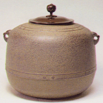 風炉釜 萬代屋釜【販売】-茶道具は京都しみず孔昌堂