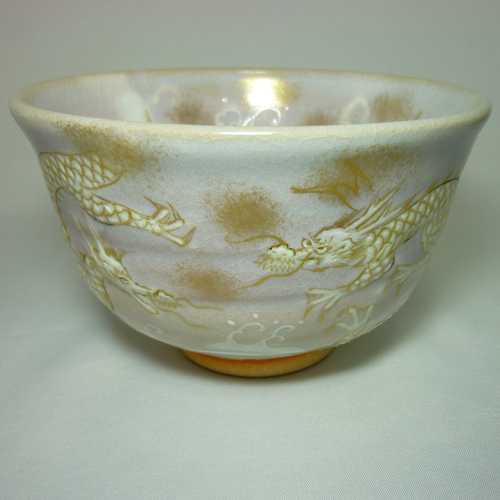 茶碗 灰釉 双龍に波【販売】-茶道具は京都しみず孔昌堂